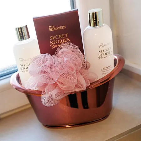 Laura-risika Apartman Risika