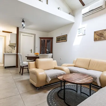 Apartman Laura-risika